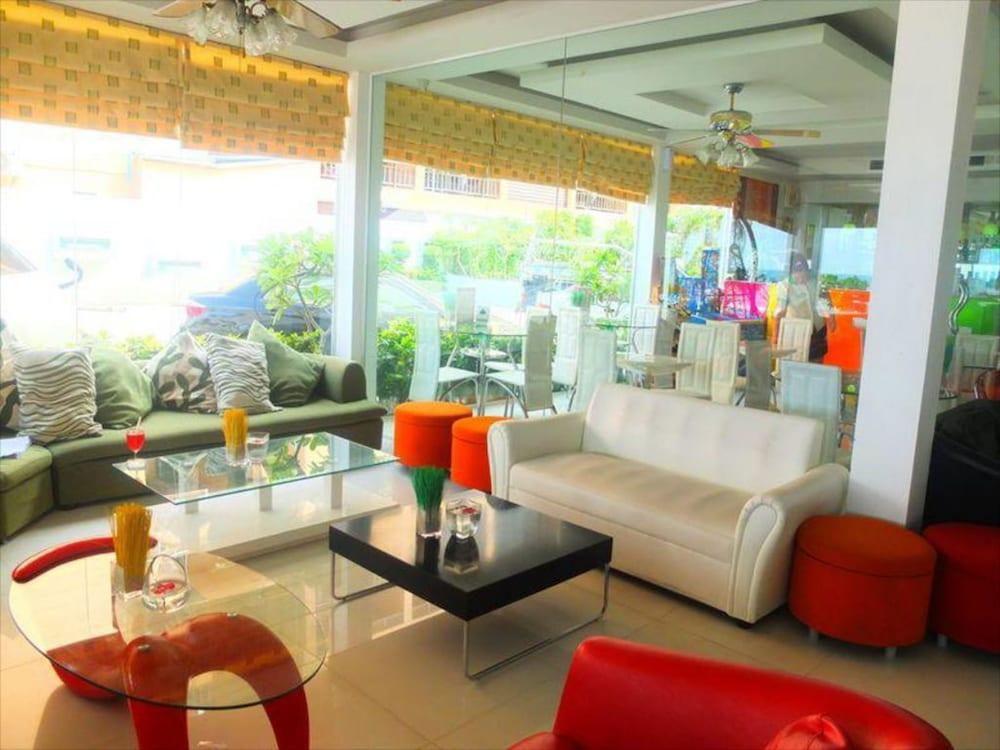 Dragon Beach Resort Jomtien Pattaya Exterior photo