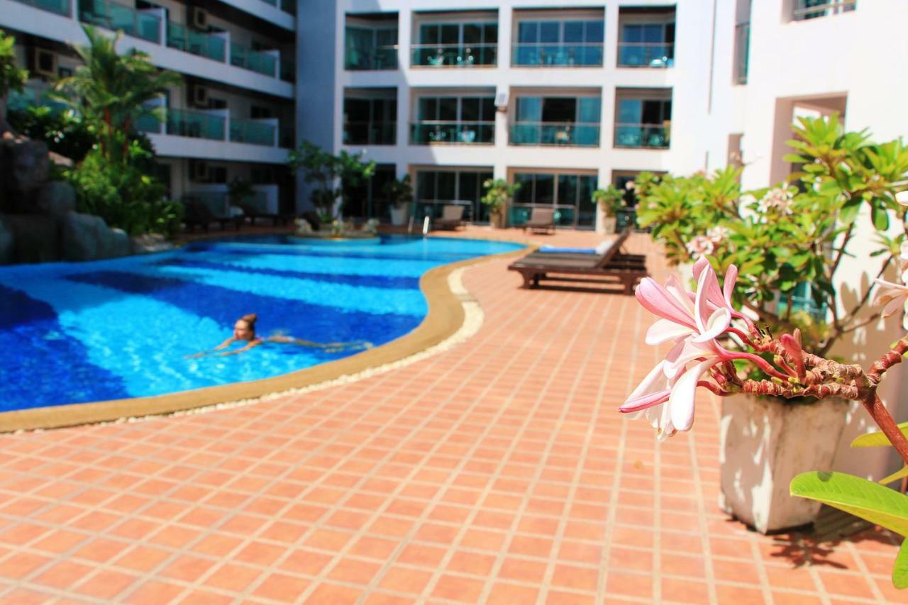 Dragon Beach Resort Jomtien Pattaya Exterior photo