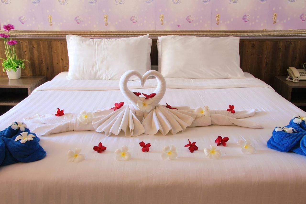 Dragon Beach Resort Jomtien Pattaya Exterior photo